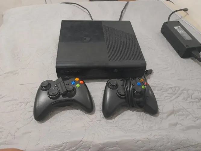 Xbox 360 desbloqueado modelo slim