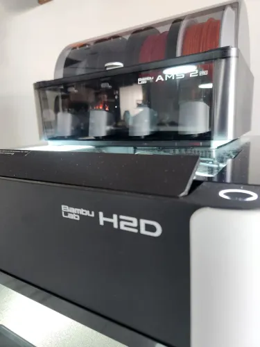 Bambu Lab H2D - impressora 3D