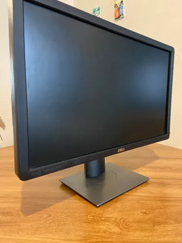 MONITOR DELL 22 POLEGADAS