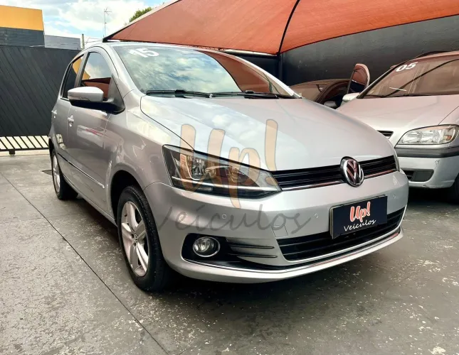 Volkswagen Fox Highline I Motion 1.6 Flex 16V 5P 2015