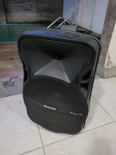CAIXA DE SOM AMPLIFICADA