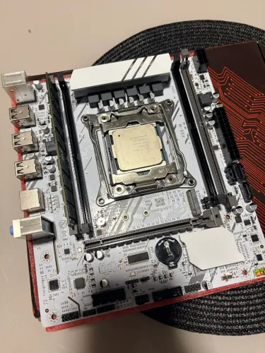 Kit Xeon 2680v4 + placa mãe + 16GB ram