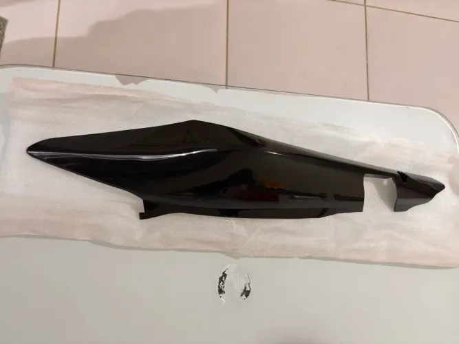 ? Carenagem Lateral Direita para XRE - NOVA! ?