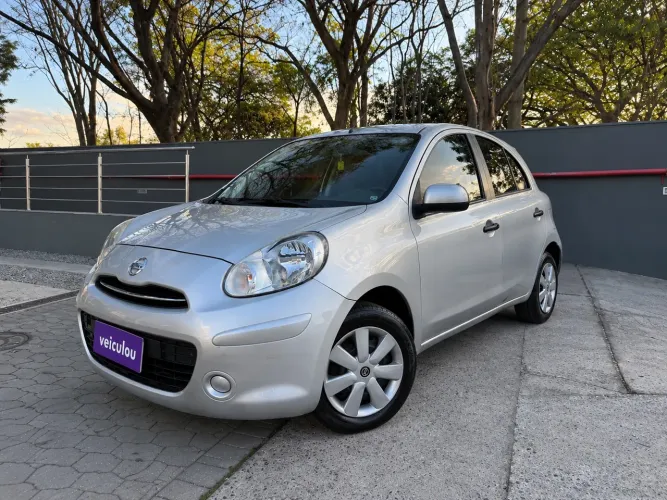 Nissan March S 1.0 16V Flex Fuel 5P 2012