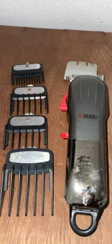 Vendo máquina de cortar cabelo