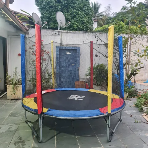 PULA PULA, CAMA ELASTICÁ