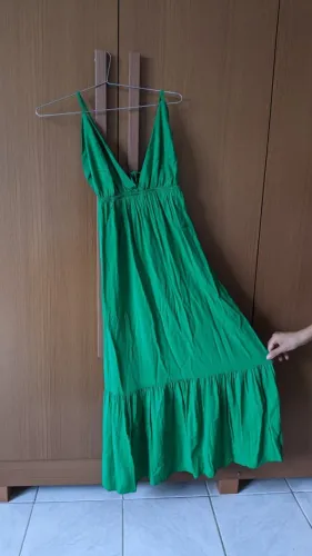 Vestido verde bandeira longo lindíssimo 