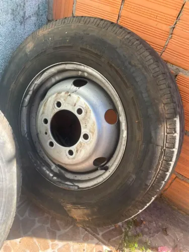 Rodas/Pneus aro 16 Iveco Dayli 