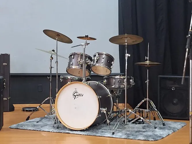Bateria gretsch energy usada