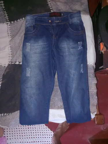 Calça Jeans Wendell tamanho 36, usada, mas bem conservada