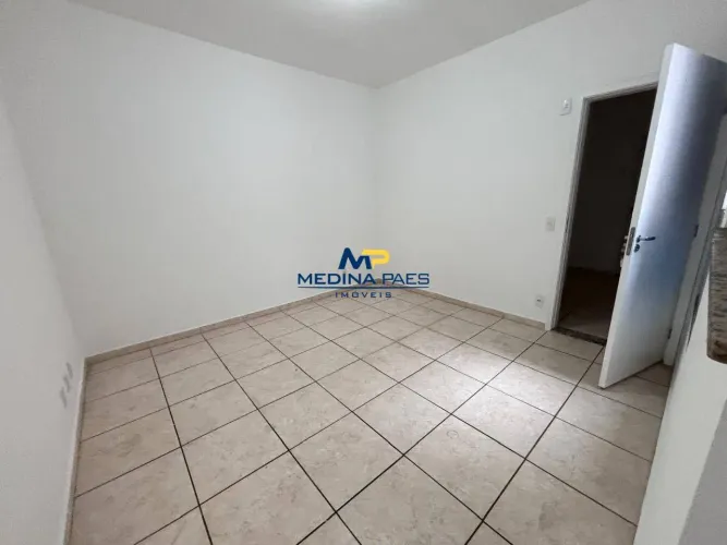 Apartamento com 2 dormitórios à venda, 55 m² por R$ 175.000 - Pacheco - São Gonçalo/RJ