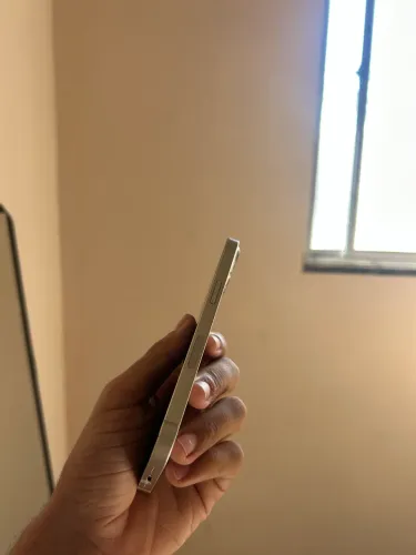 iPhone 13 Branco - 128gb | 91%