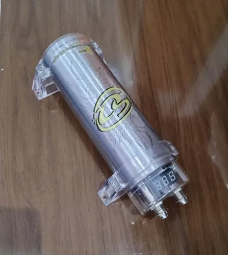 Capacitor para Som Automotivo 2 Farads com Voltímetro Digital