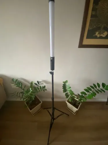 Kit 2 Luzes Bastão LED RGB + Tripé 2,1m ? NOVAS na Caixa (Foto/Vídeo/Reels)