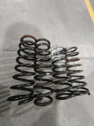 Kit molas Suzuki Jimny lift 2,5 polegadas