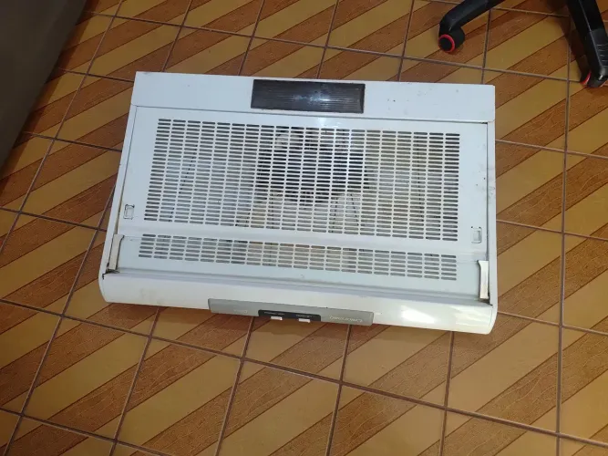 Depurador ar cozinha 220V 80 CM p/ fogão 5 e 6 bocas