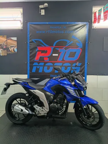 FZ25 250 FAZER / LICENCIADA 2026