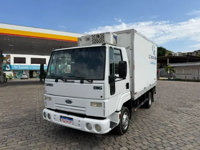 Ford Cargo 816 Refrigerado 2013 muito abaixo tabela