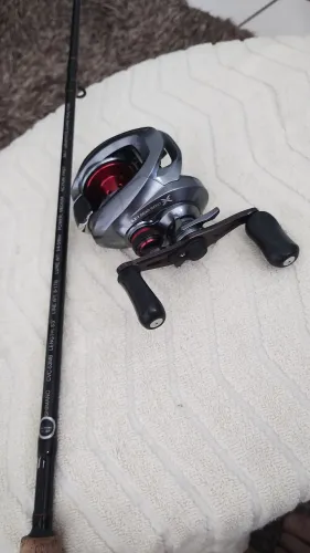 Carretilha Shimano Cronarch e vara Shimano