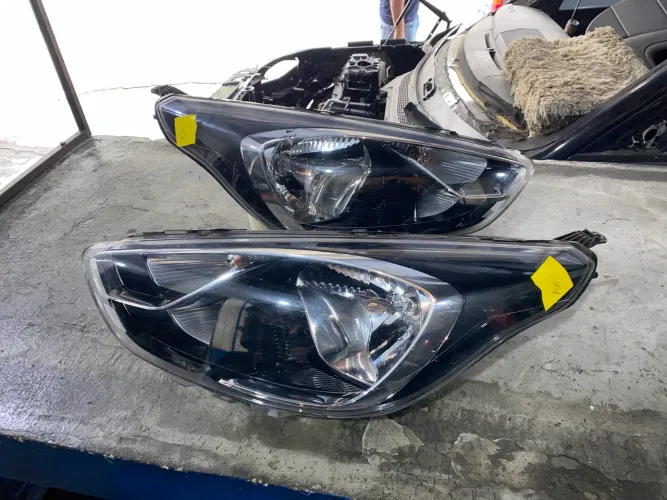 Par de Farol Ford Ka 2020 2021 2022