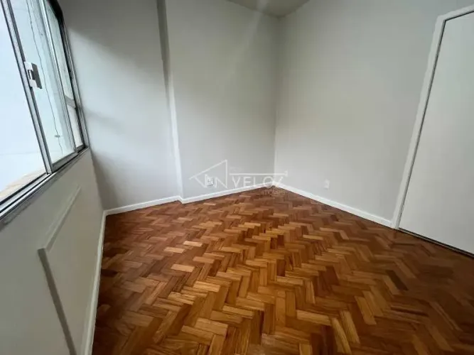 Sala - / Comercial / Centro