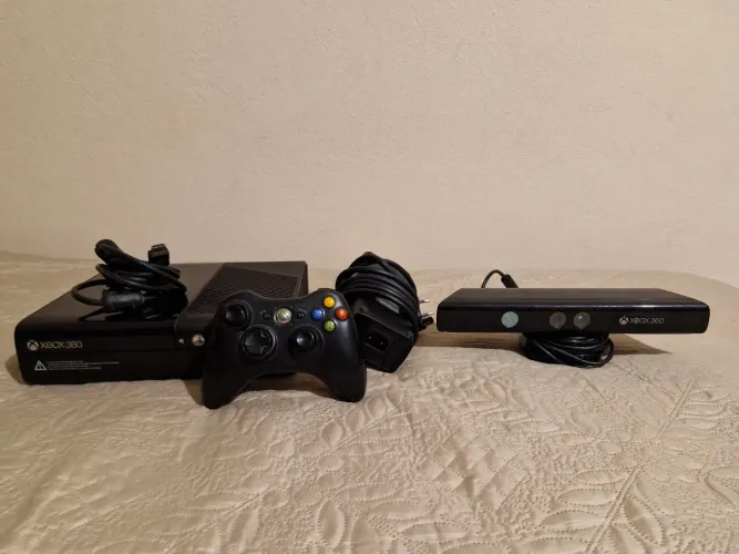 Xbox 360 super slim
