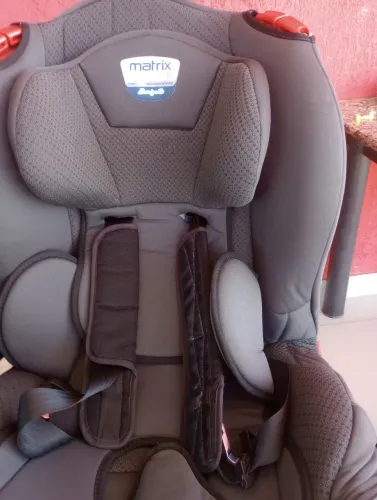 Cadeirinha de criança pra carro 
