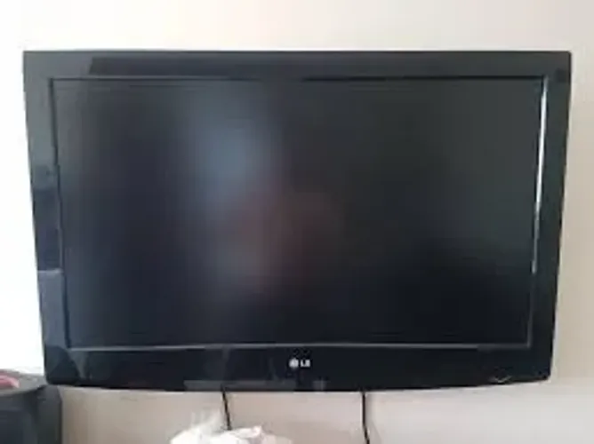 Tv plasma LG 43 polegadas , para retirada de peças