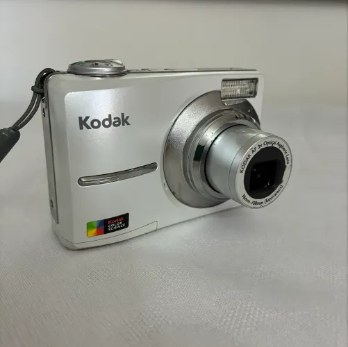 Vendo câmera fotográfica digital Kodak EasyShare C613
