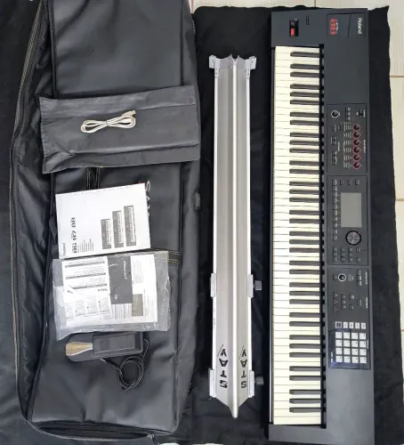 Teclado Roland FA-08 Acessórios de Brinde Promoção