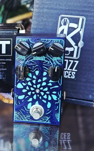Pedal de guitarra Krozz Devices Krakenheart Uni vibe