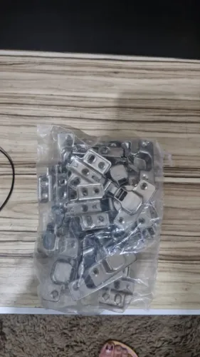 Dobradiça para Porta de Armário de Cozinha, Guarda Roupa e Móveis