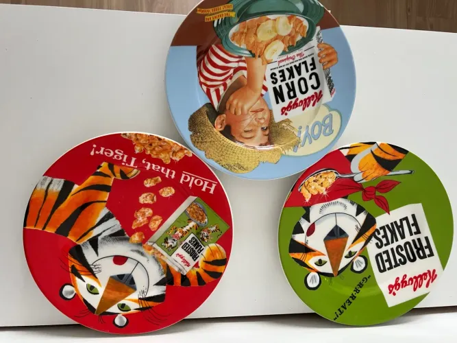 Pratos Vintage da Kelloggys