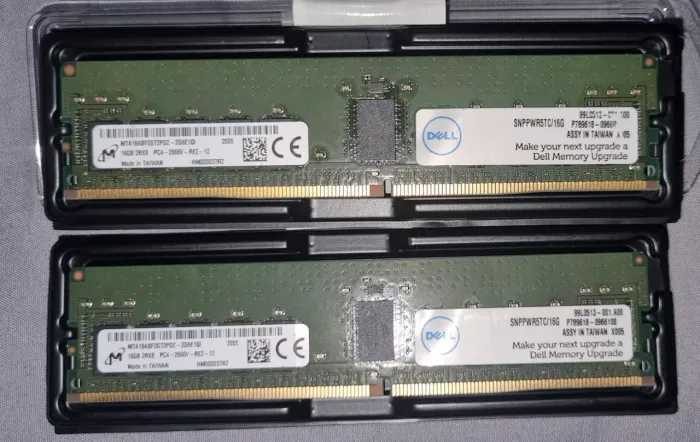 2 Memorias Dell DDR4 16Gb para Servidor