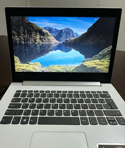 Notebook Lenovo 