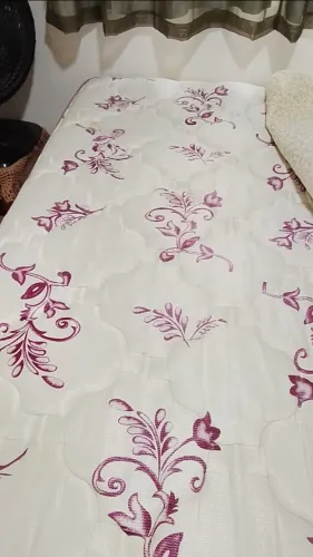Cama Queen Size PRA VENDER LOGO