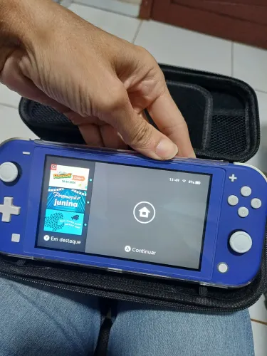 Nintendo switch lite azul