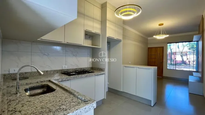 Casa nova no Jardim Itaparica com 3 quartos, suíte e área gourmet