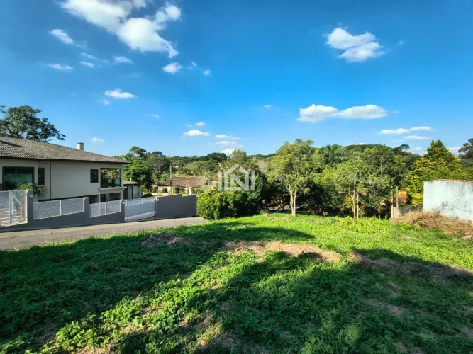 Terreno à venda no condominio Monte Catine