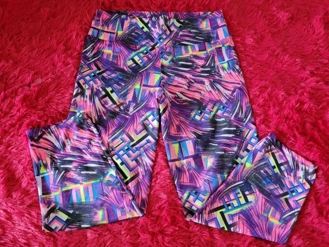 calça legging curta tamanho M