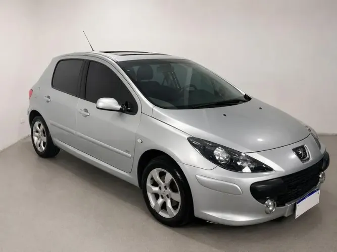 Peugeot 307 Presence 2.0 Flex 16V 5P Aut. 2010