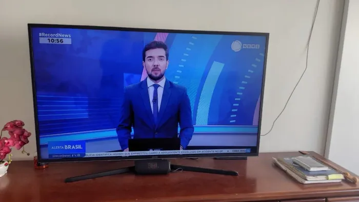 TV Samsung 50'. Smart, completa. Excelente estado. <br>1.300,00. Canal 3