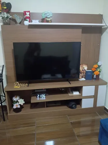Vendo rack com painel de tv 500,00