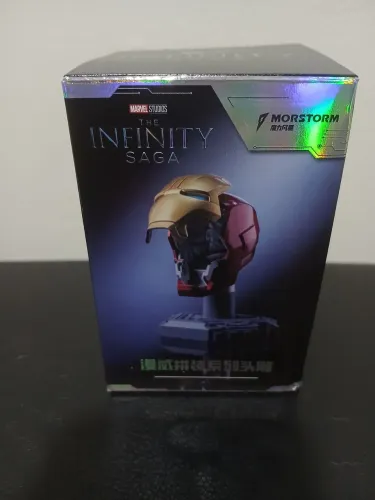 Caixa surpresa (blind box) capacete homem de ferro morstorm 