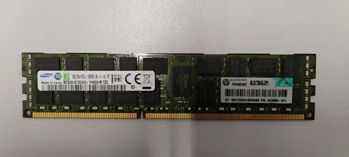 Memória Samsung Pc3l 10600r 8gb 2rx4 - M393b1k70ch0-yh9q9