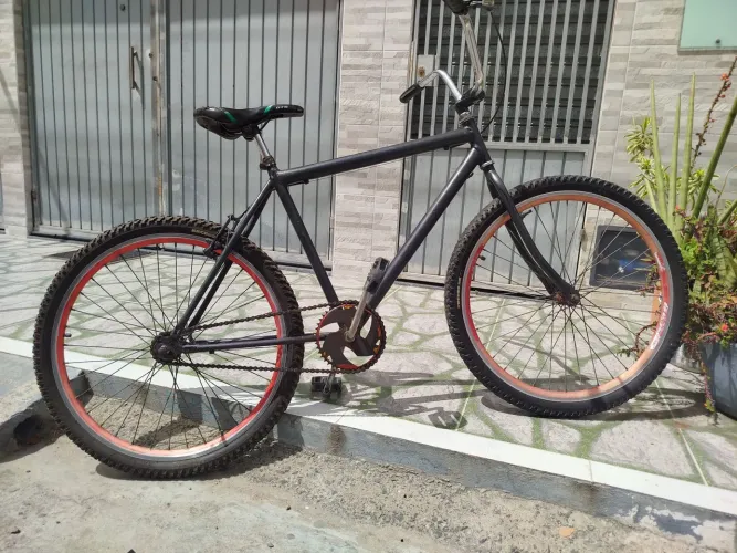 Bicicleta aro 26 ferro pra trabalhar