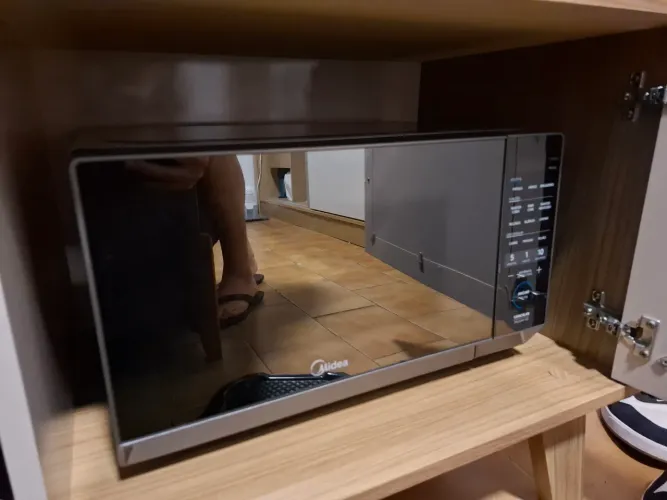 Microondas Midea 20L na garantia