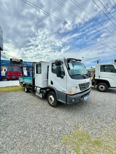 MB ACCELO 817 4x2 2023/2024 CARROCERIA (SOMOS LOJA)