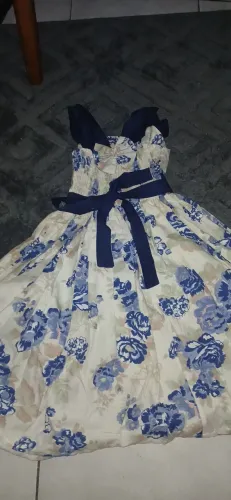 Vendo roupas infantil semi novas 