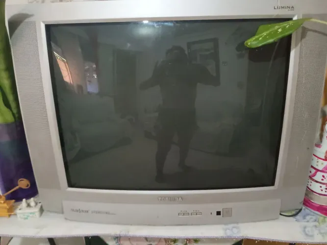Tv Toshiba lumina LINE